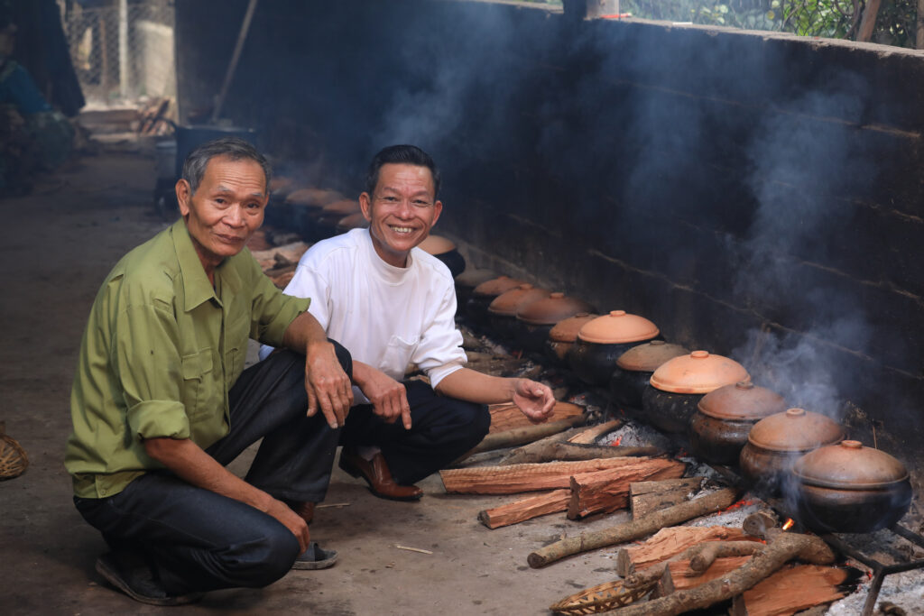 THÔNG TIN VỀ CÁ KHO LÀNG VŨ ĐẠI – HOÀNG THƠ